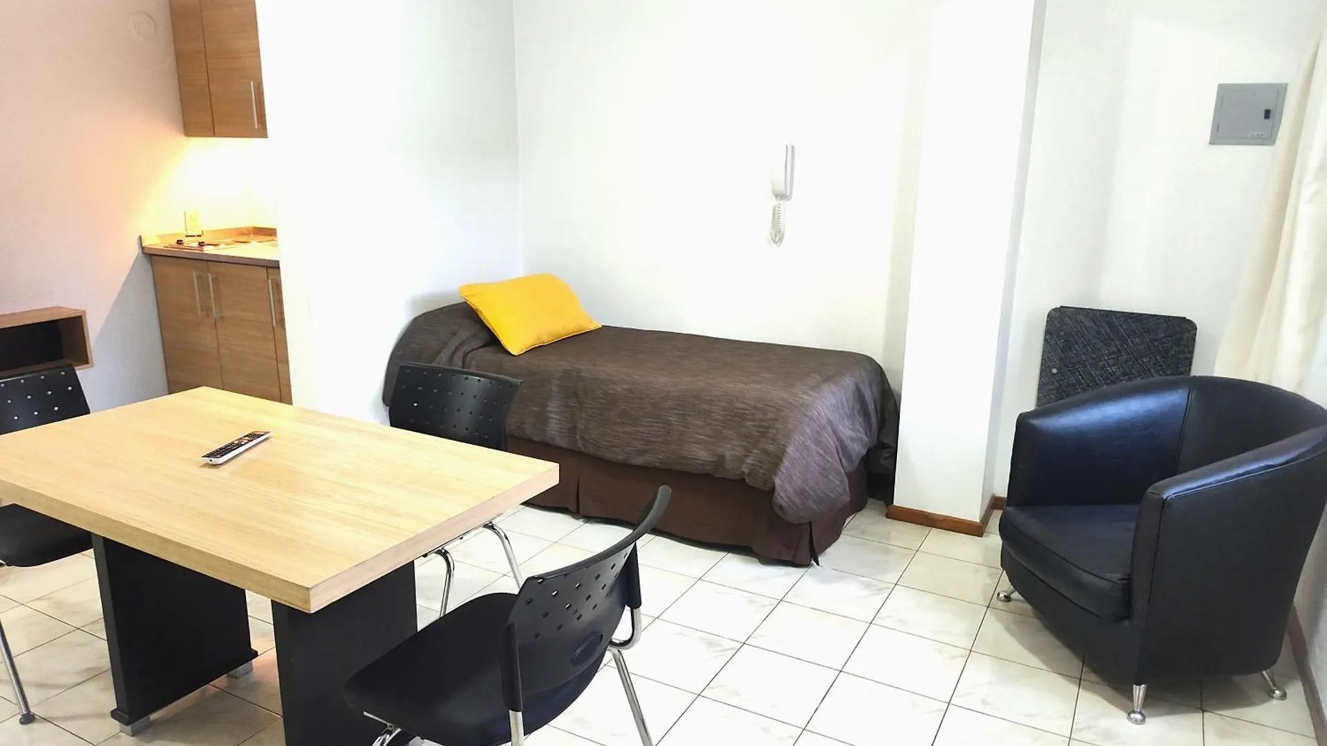 Premium Mendoza Apart Hotel