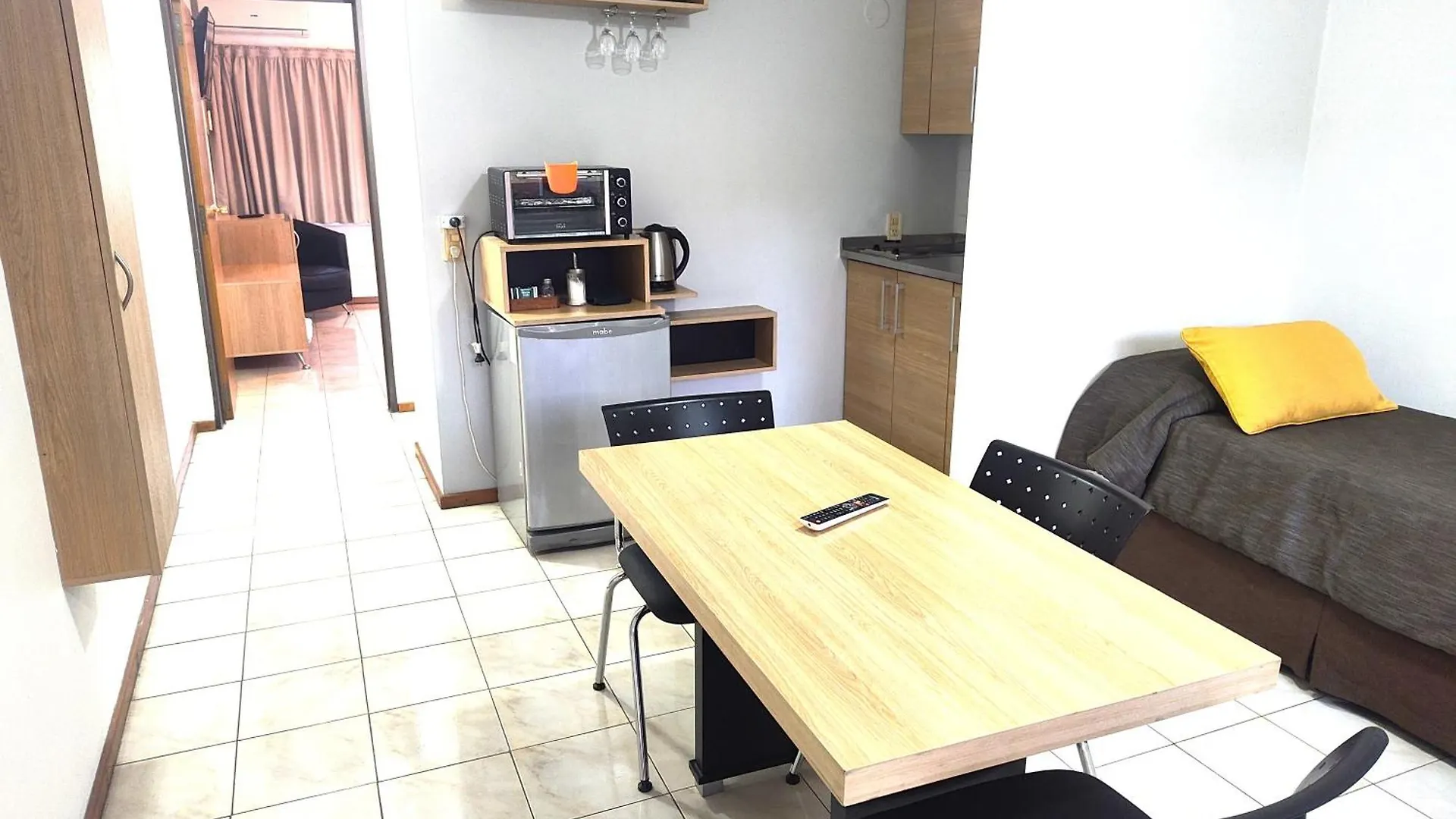 *** Aparthotel Premium Mendoza Apart Hotel Argentinien