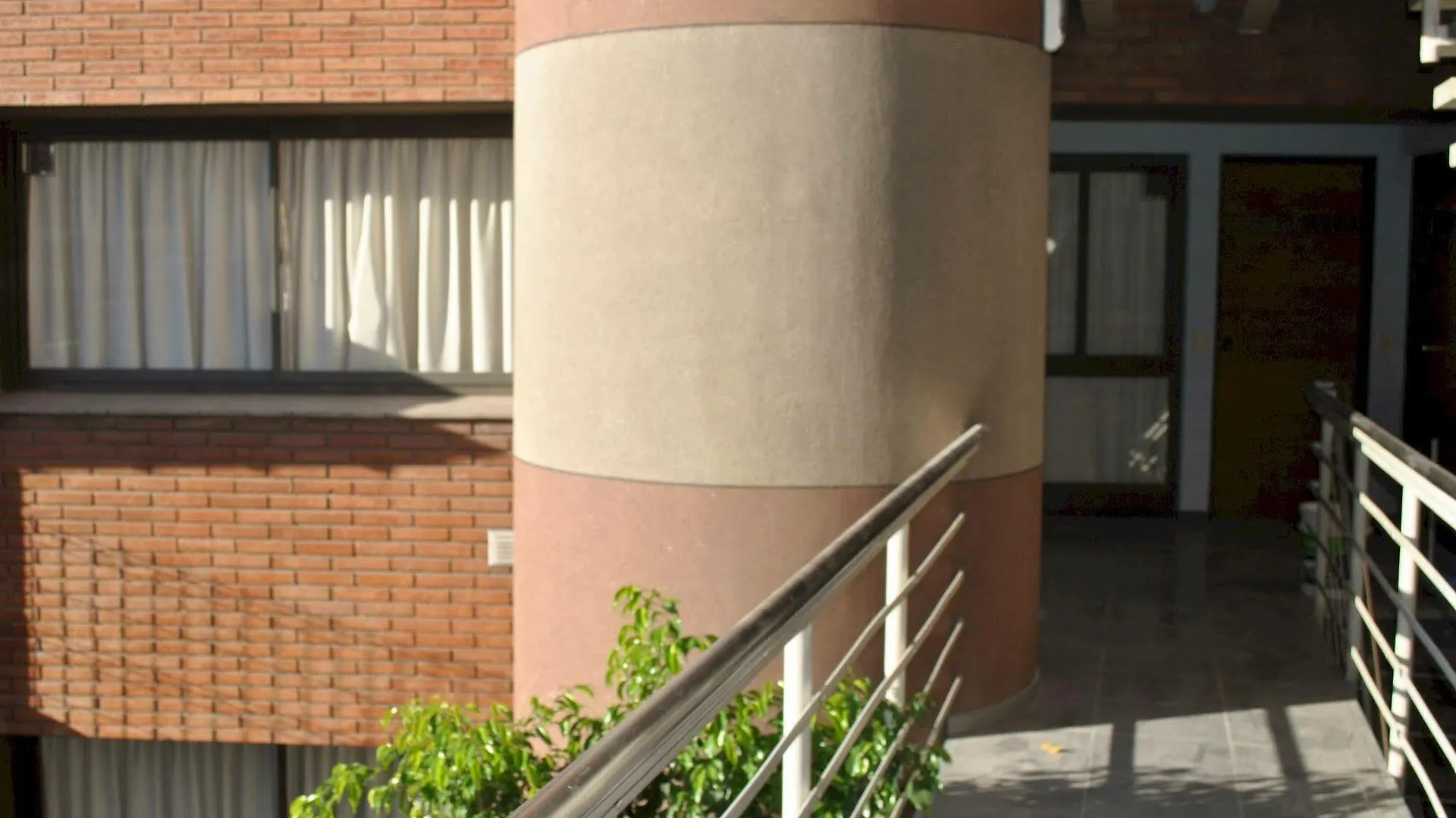 Premium Mendoza Apart Hotel
